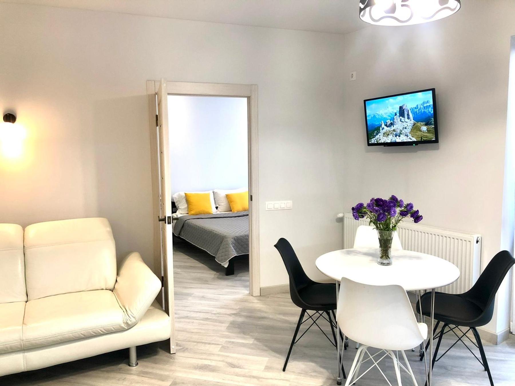 Osapart Romantic Apartment In The Complex Great Britain Lviv Ngoại thất bức ảnh