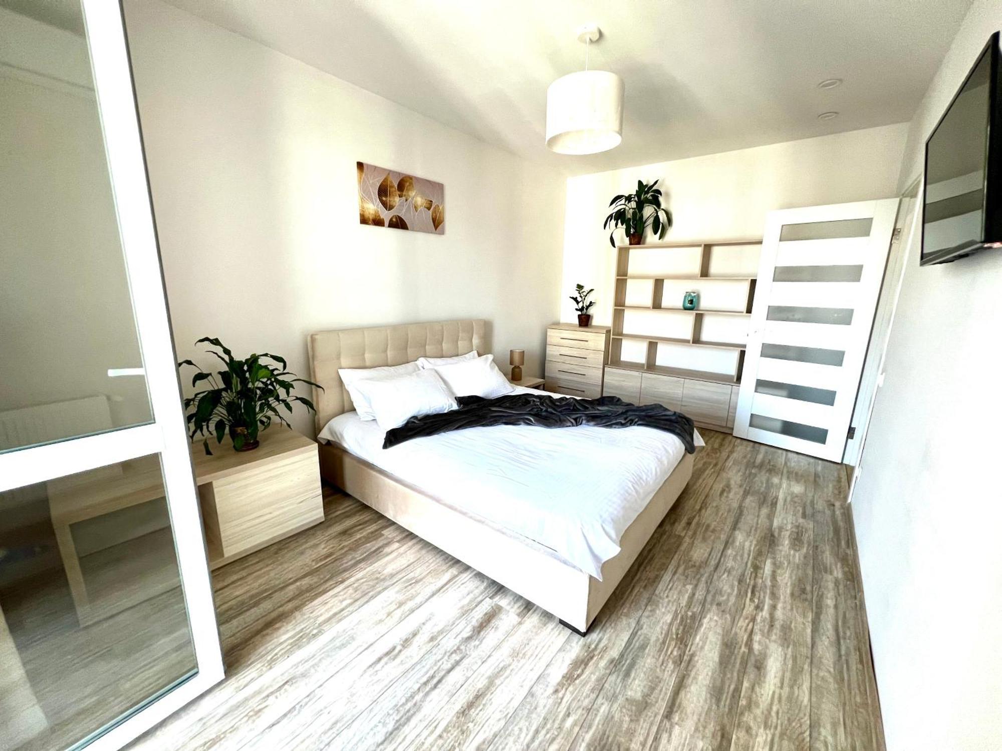 Osapart Romantic Apartment In The Complex Great Britain Lviv Ngoại thất bức ảnh